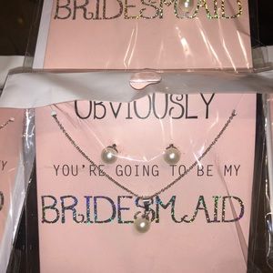Bridesmaid accessories